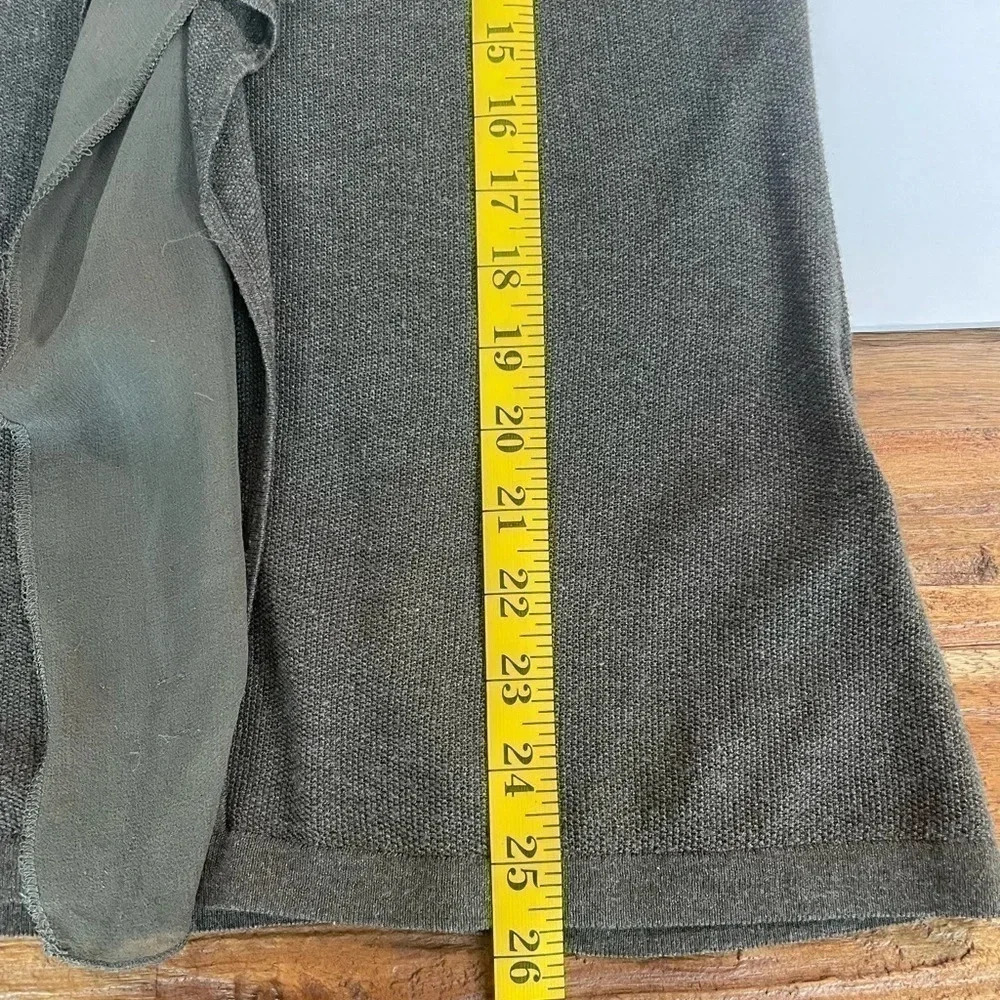 Hugo Boss Grey sleeveless sweater with front ruffle size Small - Picture 7 of 9